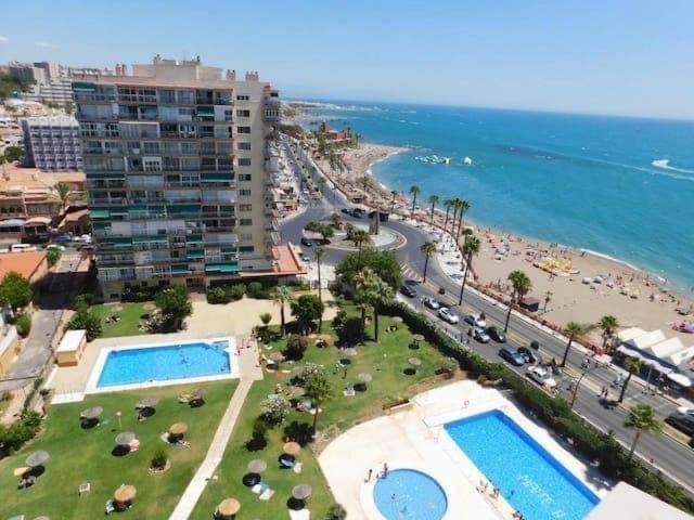 Nice And Cozy Studio At The Beachfront Benalmádena Exterior foto